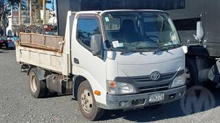 2015 Toyota Toyoace Tipper GCM 7,500kg Photo