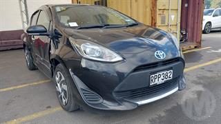 2019 Toyota Aqua Hybrid Hatch Photo