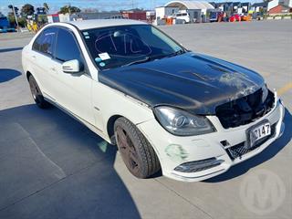2011 Mercedes-Benz C200 Sedan Photo