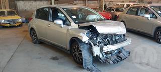 2009 Nissan Tiida Hatch Photo