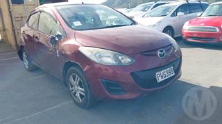 2013 Mazda Demio Hatch Photo