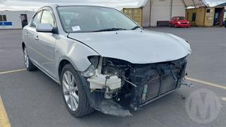 2004 Mazda Axela Sedan Photo