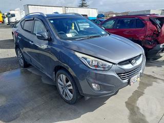 2015 Hyundai IX35 GDI2.0ELITE6A 2.0P6 Station Wagon Photo