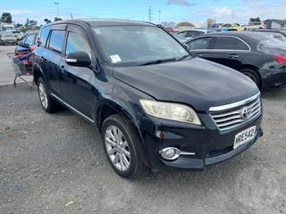 2010 Toyota Vanguard Station Wagon Photo