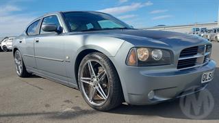 2007 Dodge Charger R/T Daytona 4D Sedan Photo