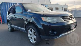 2007 Mitsubishi Outlander 2400 CVT Station Wagon Photo