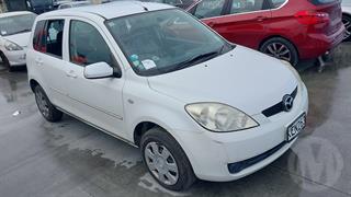 2006 Mazda Demio Hatch Photo