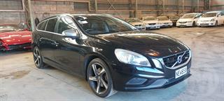 2014 Volvo V60 Station Wagon Photo