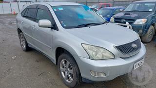 2006 Toyota Harrier Station Wagon Photo