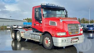 2011 Iveco Powerstar 450 Tractor Unit GCM 65,000kg Photo