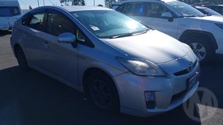 2010 Toyota Prius Sedan Photo