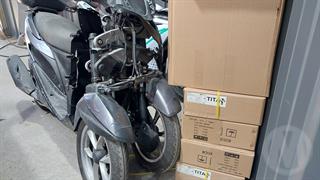 2016 Yamaha MW 125f Motorcycle Photo