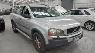 2005 Volvo XC90 AWD Station Wagon Photo