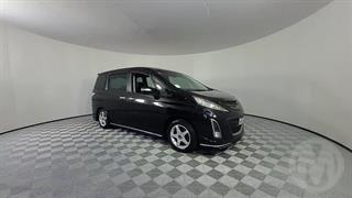 2010 Mazda Biante 5D Station Wagon Photo