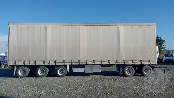 Lazy Owl Image
