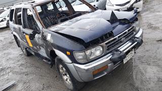 1998 Nissan Terrano G3MR Station Wagon Photo