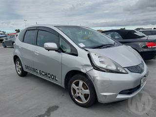 2008 Honda fit Hatch Photo