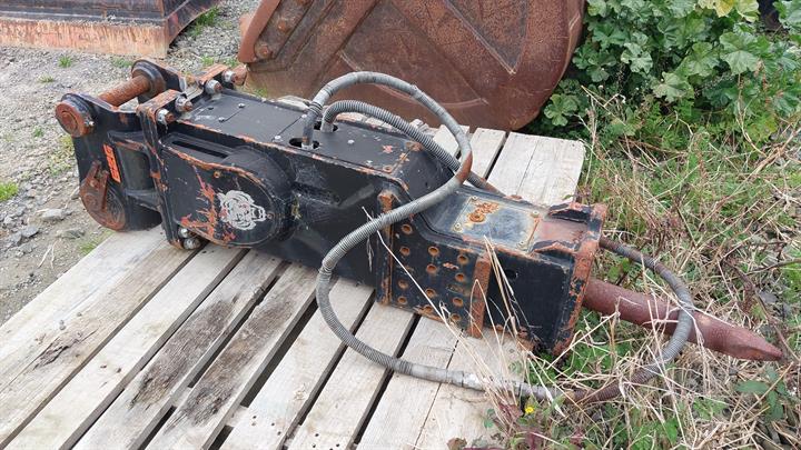 Lazy Owl Image