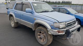 1996 Toyota Hilux Surf Station Wagon Photo