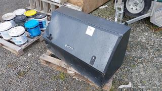 Tool PRO Tray Mounted Toolbox Spare Parts Photo