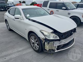 2013 Nissan Fuga 370 GT Sedan Photo