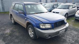 2002 Subaru Forester Station Wagon Photo