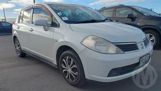 2006 Nissan Tiida Hatch Photo
