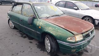 1997 Holden Astra 1.6L GL Hatch Photo