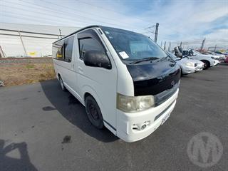 2008 Toyota Hiace 5D Van Photo