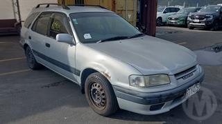 1997 Toyota Carib Station Wagon Photo