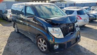 2005 Nissan Elgrand Rider S Station Wagon Photo