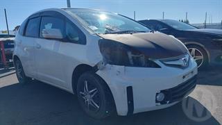 2008 Honda fit Hatch Photo