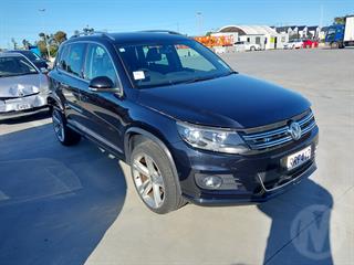 2014 Volkswagen Tiguan TDI 103kw 7dsg Hatch Photo