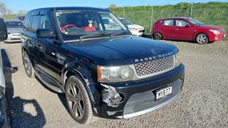 2011 Land Rover Range Rover Sport Station Wagon Photo