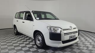 2015 Toyota Probox 5D Station Wagon Photo