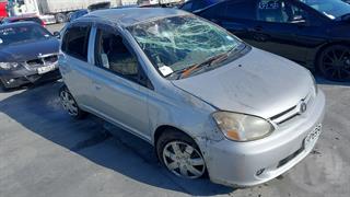 2003 Toyota Platz Saloon Sedan Photo