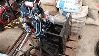 Hammerhead Portaburst Pipe Burster PB30 Hydraulic Pipe Cutter Photo