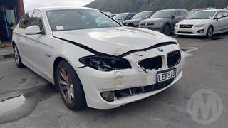 2010 BMW 5 Series Sedan Photo