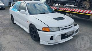1996 Mitsubishi Lancer Sedan Photo