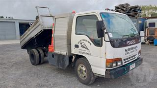 1994 Isuzu NPR 66L Tipper GCM 7,500kg Photo