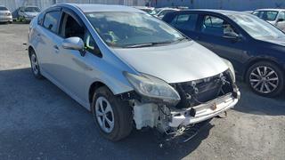 2012 Toyota Prius Hybrid Hatch Photo