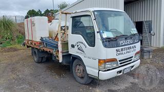 1994 Isuzu ELF 250 Flat Deck GCM 9,300kg Photo
