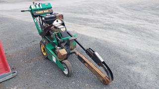 RED ROO 912 Trencher Photo