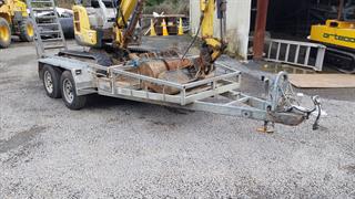 2014 Factory Built Brent Smith Trailers Trailer (Plant) Photo