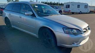 2004 Subaru Legacy Station Wagon Photo