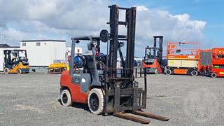 Toyota 7fgj 35 Fork Lift Forklift (GP) Photo
