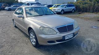 2004 Mercedes-Benz S350 Sedan Photo