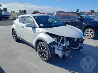 2018 Toyota C-hr Hatch Photo
