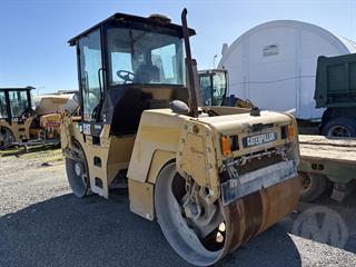 2008 Caterpillar CB434D Roller (Compactor) Photo