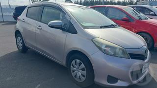 2012 Toyota Vitz Hatch Photo